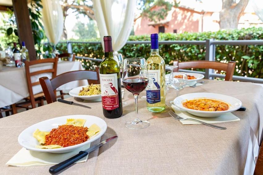 Agriturismo Fusini Magliano in Toscana Exteriör bild